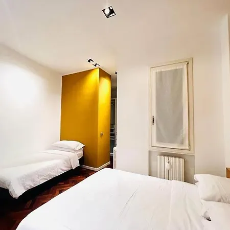 Centro Storico-corso Canalgrande-modena Casa-del-teatro *
